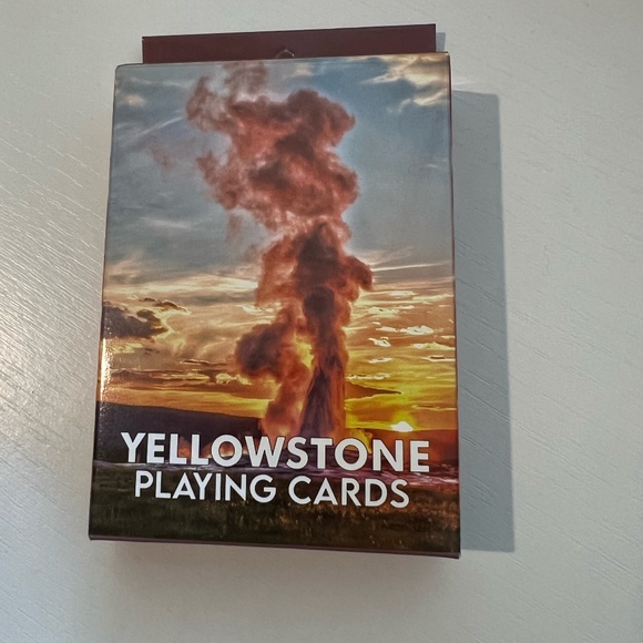 Yellowstone Playing Cards - Picture 1 of 4